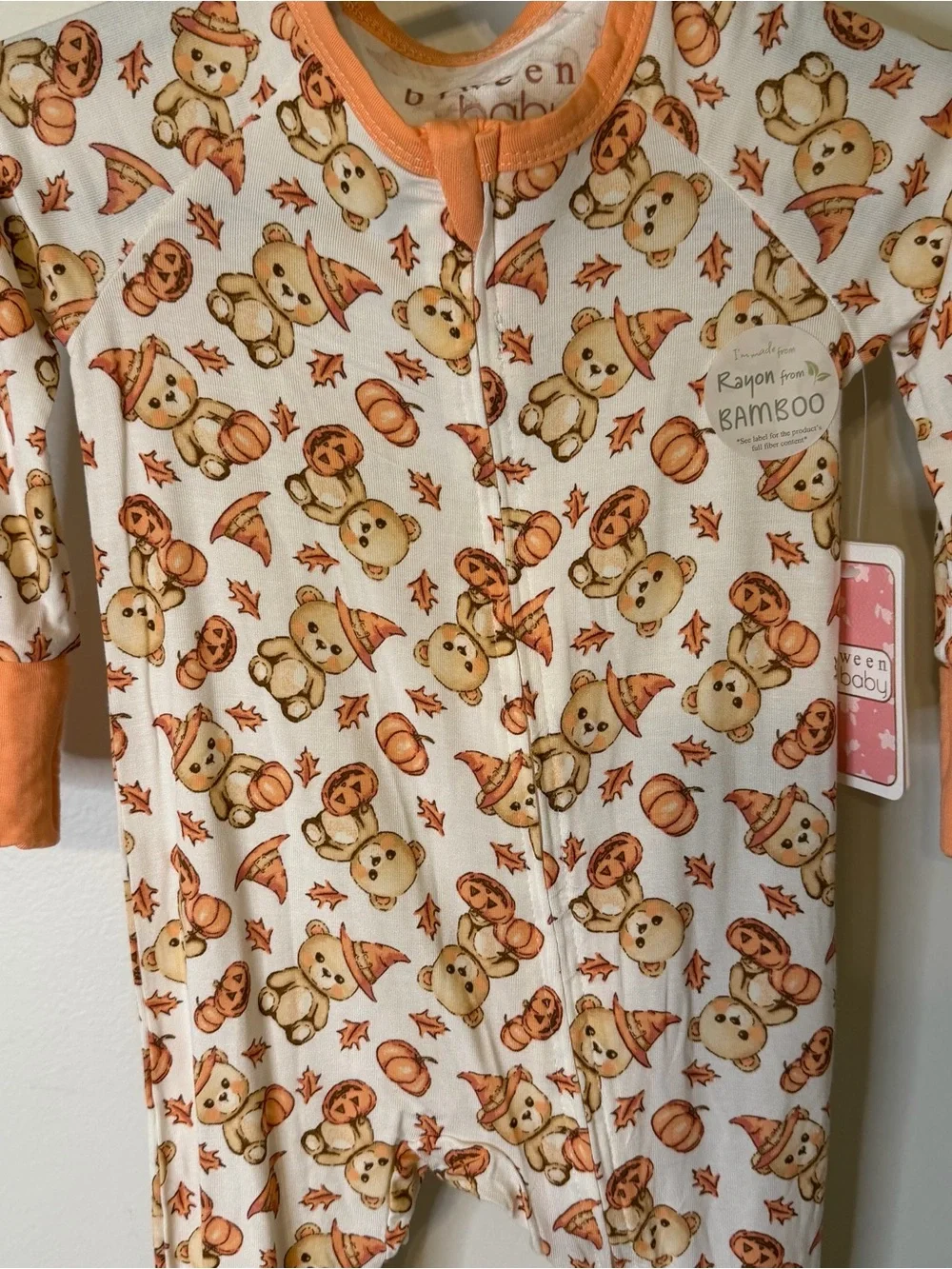 Between Baby Bamboo Halloween Footie Pajamas 6M Pumpkin Bear Sleeper NWT